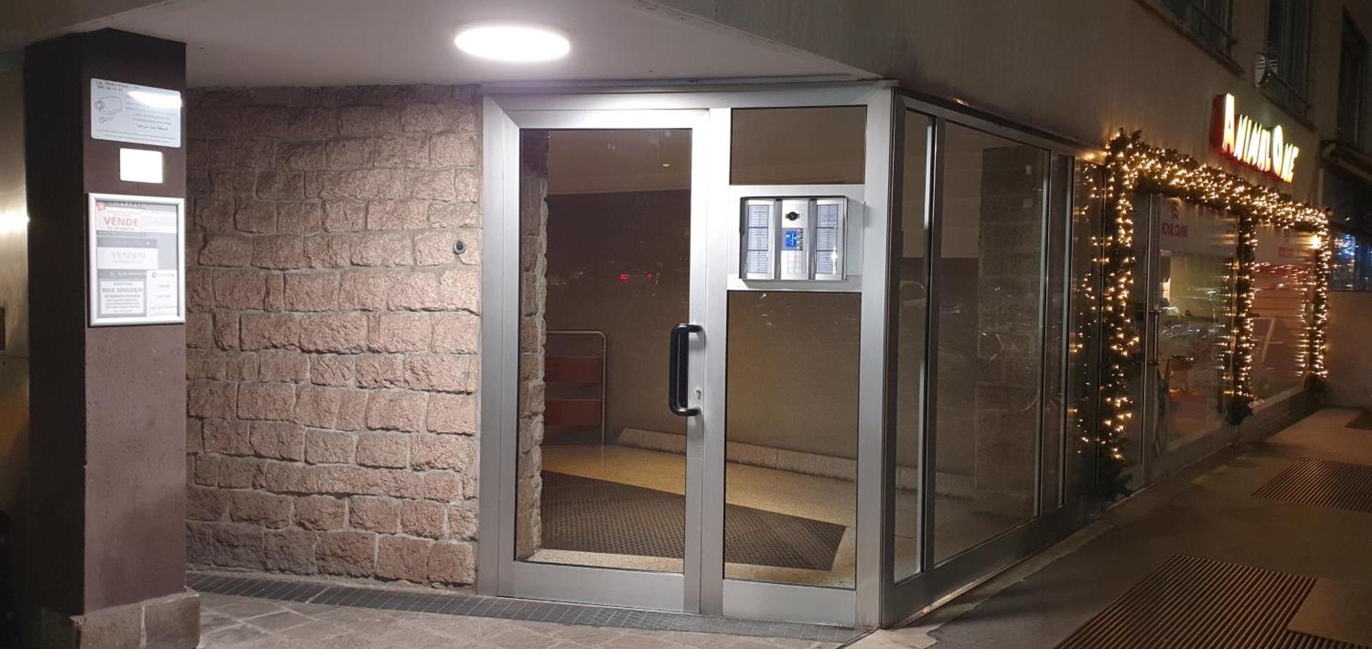 Apartment Brera Con Posto Auto Gratuito Mailand